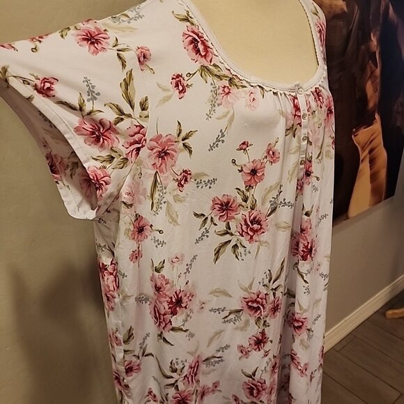 croft and barrow Soft Stretchy Night Gown 4x Pink Floral Sleepwear Pj 40"L - Picture 2 of 6